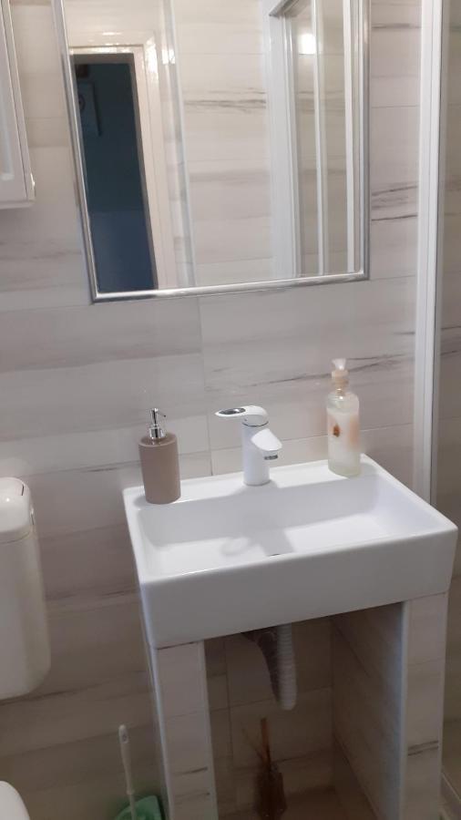 Garden Szivarvany Utcai Vendeghaz Szeged Ngoại thất bức ảnh